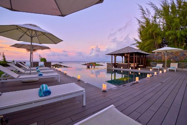Bon Azur Beachfront Suites and Penthouses by Lov (Trou aux Biches)